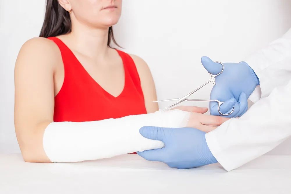 Distal Radius Fractures: A Comprehensive Explanation From Anatomy To Surgery