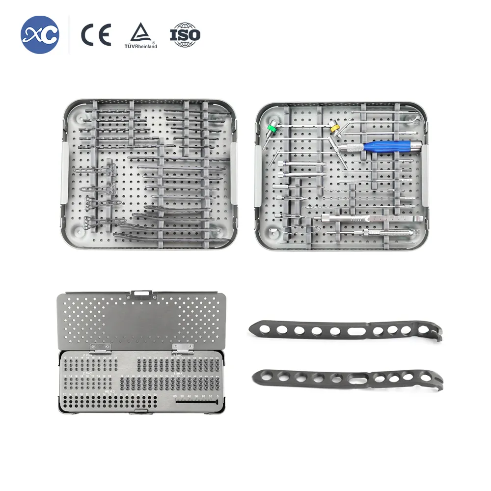 2.7mm Stardrive locking and cortical screws for ulnar styloid locking plate